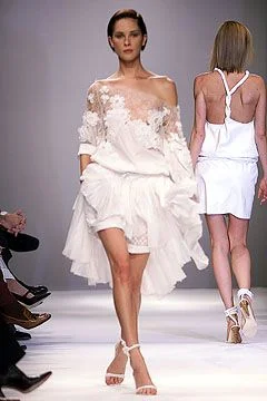 Look 18